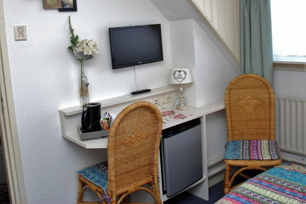 לינה וארוחת בוקר נורדוויק Bed And No Breakfast Joy מראה חיצוני תמונה