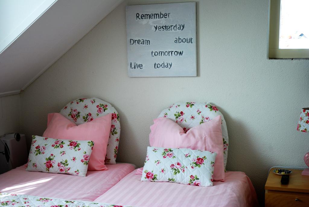 לינה וארוחת בוקר נורדוויק Bed And No Breakfast Joy מראה חיצוני תמונה